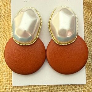 Gold and Brown Statement Drop Earrings NEW